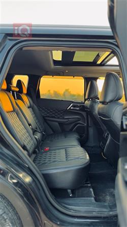 ميتسوبيشي اوتلاندر